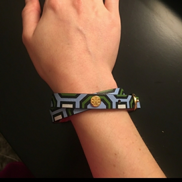 Brand New w/ Tag Tory Burch Leather Bracelet - Picture 10 of 10